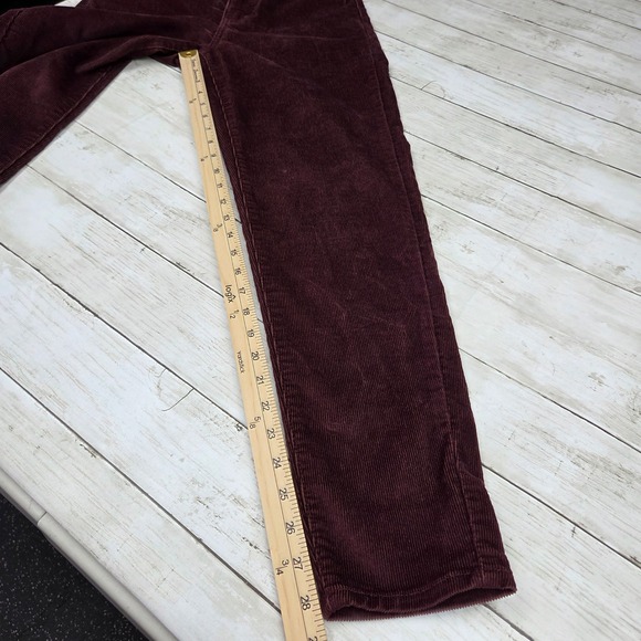 Levi's Corduroy Pants 25x29 Burgundy High Waisted Mom Jeans Tapered Leg NEW - Picture 9 of 14
